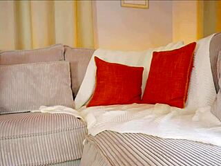 This curvy milf in cosplay is something extra on webcam