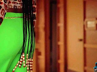 एबोनी प्लेबॉय मॉडल नायला ने अपने बड़े नेचुरल बूब्स दिखाए