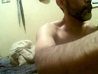 i'm cojiendo the sabroso guy and it's so hottt