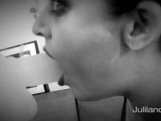 Sophie Dee Deepthroats Dildo