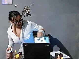 Dando Jeitinho Brasileiro De Vender Com Big Ass