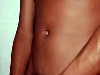 fudendo o funcionário do banheiro - gay pornstar amateurs in hardcore action