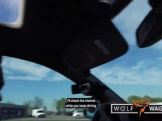 뚱뚱한 베이브 사만사 키스가 뚱뚱한 질에 큰 코크 좋아해