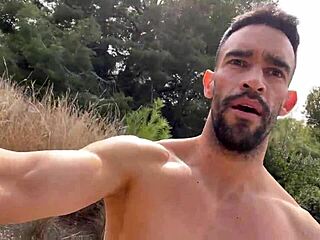 Watch this stud jerk off outdoors