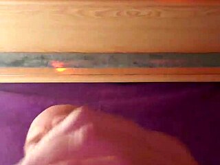 Brittny gives blowjob for cash, aiming for cumshot