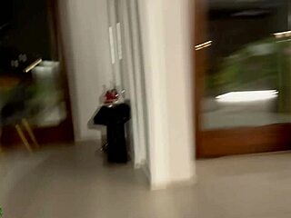 Finding a spot for that famous blowjob outdoors 😏