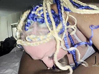 Livieblainn wakes up Jay Playhard