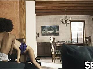 Man, this ebony beauty spices up a couple’s threesome big time!