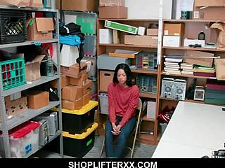 Cute teen caught stealing, blows mall cop