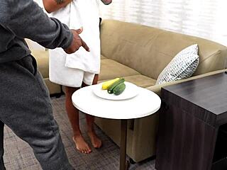 Bush queen leah michelle craves that perfect big cock snack