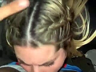 이야, 이 지저분한 딥스로트 애니메이션 빨아들이는 소리 들려?