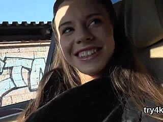 i'm obsessed with this teen blowing and getting pounded pov