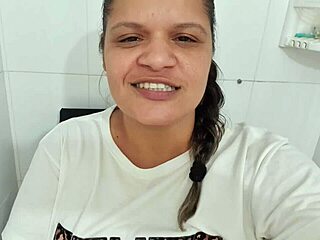 Me mijei de tez�o gozando para marcos vinicius