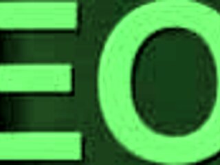 In this homemade video, a young brazilian twink shows his hard penis at dawn