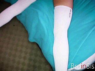 Twink anal συλλογή με τεράστιο πούτσο και βαθύ creampie σε στενές τρύπες