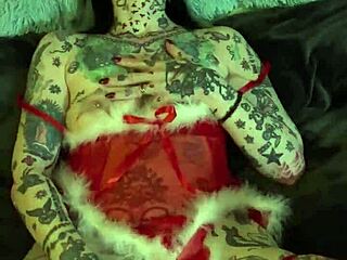 milf on the shelf having a xmas solo orgasm with piercing and fingering?