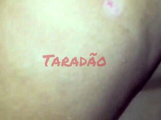 Puta Tomando Leite E Gozando Pelo Rabo