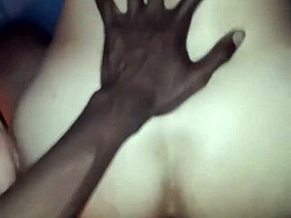 Two huge cocks from Vila Vintem pound me in favela!