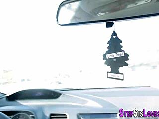 Mexická nevlastní sestra se ohne pro tvrdý doggystyle v HD POV. Bere každý centimetr jako profík.