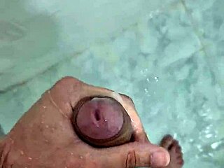 Cute Homemade Video Of A Young Guy In The Shower