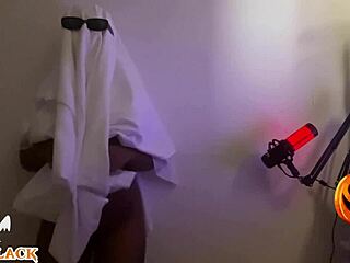 halloween kk fun in sexy lingerie outdoors, wanna join? 🎃