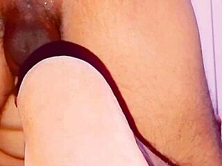 yo, watch me destroy this cutiepie507’s anal with a huge cucumber nonstop