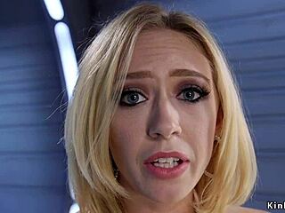 빅 티츠 블론드 머신 섹스 와일드