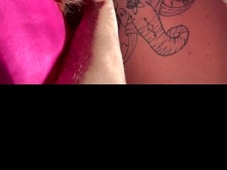 Stepmother Gives Ass Until She Cums