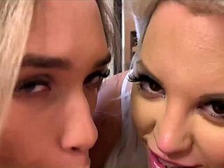 Horúca ukážka trojky so skutočným párom a Blondie Fesser