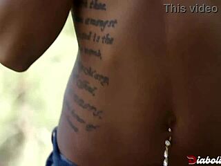 Harley Dean brilla en escena de debut tímida pero hardcore