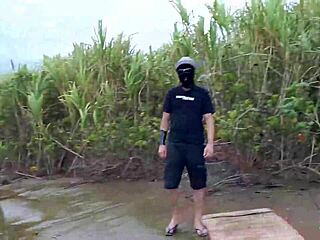 man, this blonde slut from turma do sexo just blew my mind with double penetration