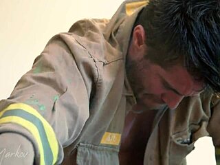 la vecina provocó al obrero especialista en sexo anal sloppy gay monster cock cumshot.