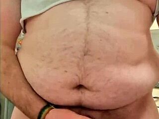 chubby gay man, show off your cum?