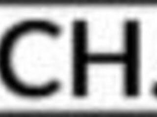 Remaja buka kaki tunjuk faraj atas sofa dalam aksi solo xczech. Rasa nak tahu?