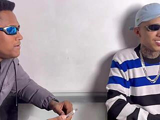 As safadas chamaram dois pra fuder suruba pau no cu buceta boca