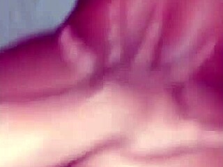 Branquinha pokaže svoj anime čar v hentai stilu razkazovanja