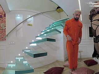 BBW Kathy sai syvän kovan naimisen portaissa, wow!