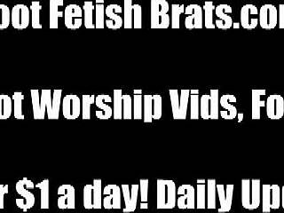 you girls will worship my perfect feet in lesbian footjob