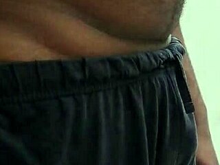 indian bhabhi giving an intense handjob during hot massage