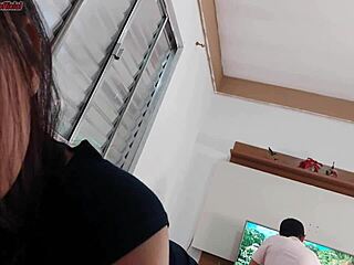 i'm a housewife seducing the technician while hubby's away, can't resist his huge tool