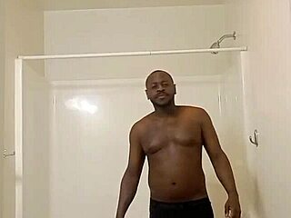 Solo babe stroking herself with a mirror selfie for all to see.