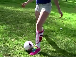 Miley’s Tongue Piercing Adds Spice to Ass Licking While Stroking Herself