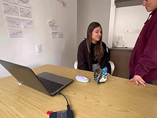 Kann nicht glauben, dass wir deinen Mann betrügen, meine beste Schlampe-Freundin