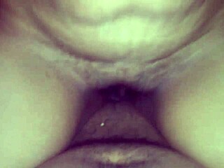 comendo anega do três barras, you gotta see this madness!! 😜