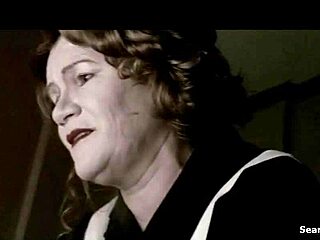 Sarah Paulson and Lindsay Pulsipher Topless in American Horror Story