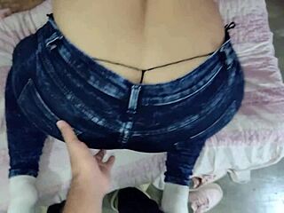 touring the city and exploring my juicy curves in bed