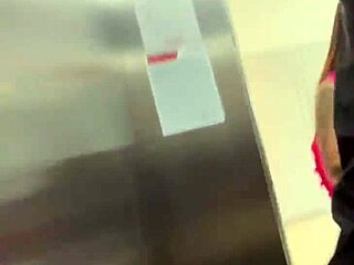 Johntronx Gives Facial Cumshot to Superhot Influencer