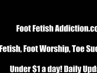 Pamper Jean Bardot's size 10 feet in lesbian footjob action 😍