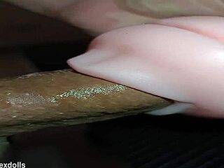 trailer kissy giving me head, so hot!!