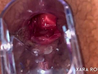 성숙한 BBW가 털난 애널에 스펙큘럼으로 깊게 넣어